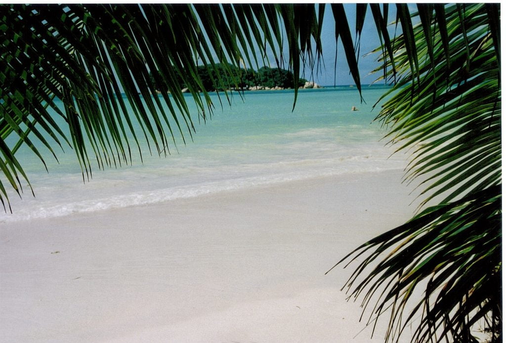 SPIAGGIA DI PRASLIN